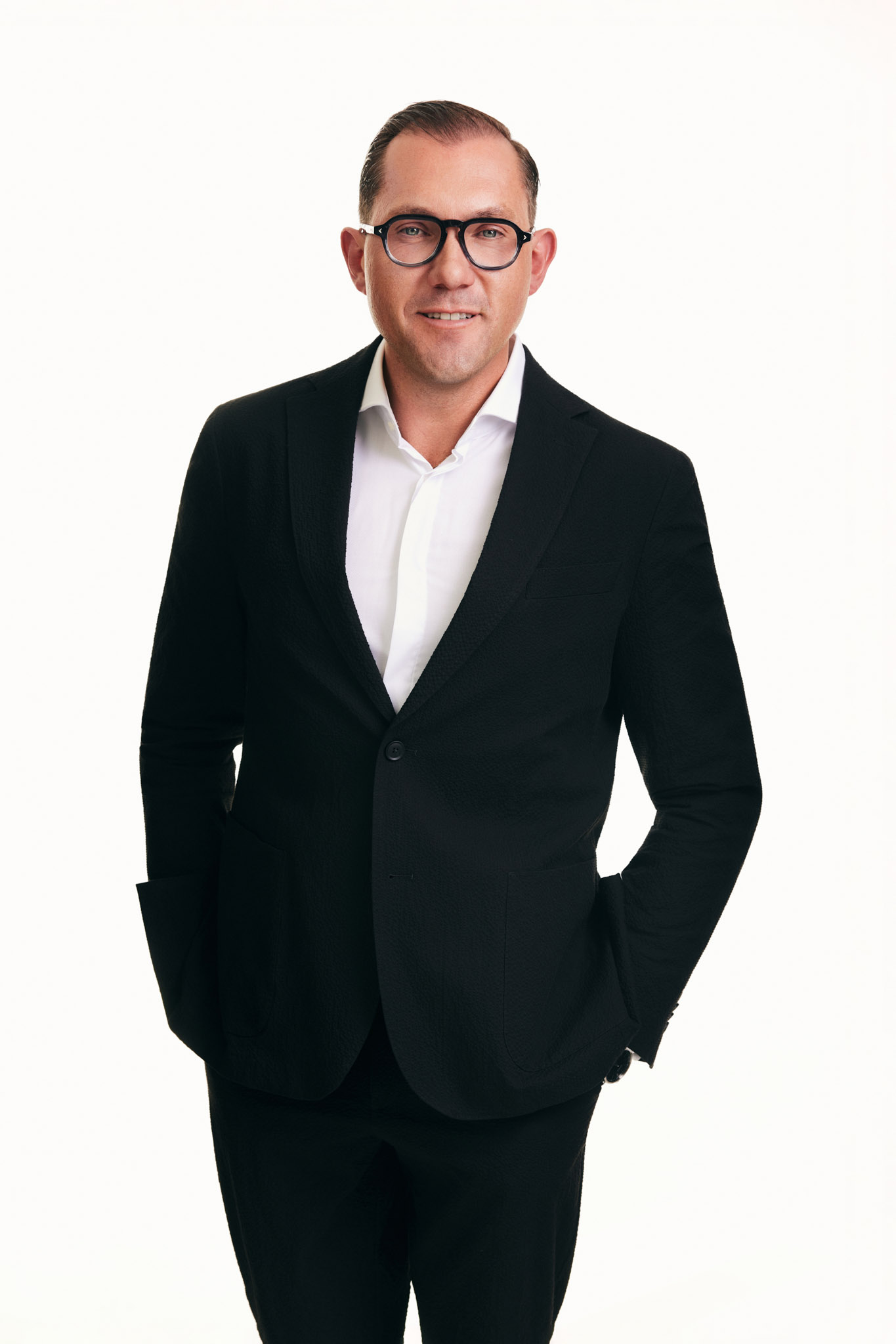 adw. Artur Koper